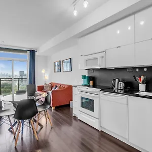 View - 1 Free Parking Apartment