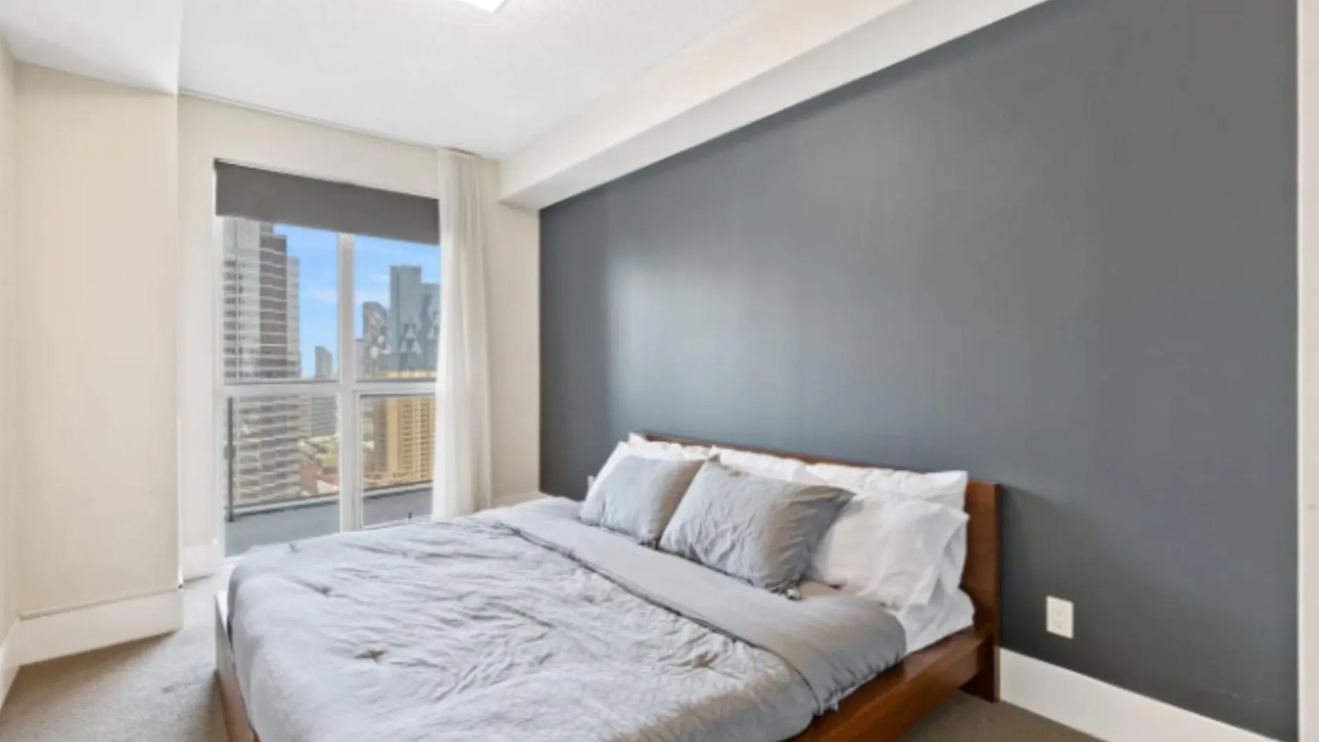Apartment Comfort 300 Front Suites Near Rogers Centre & Free Parking Toronto Canada